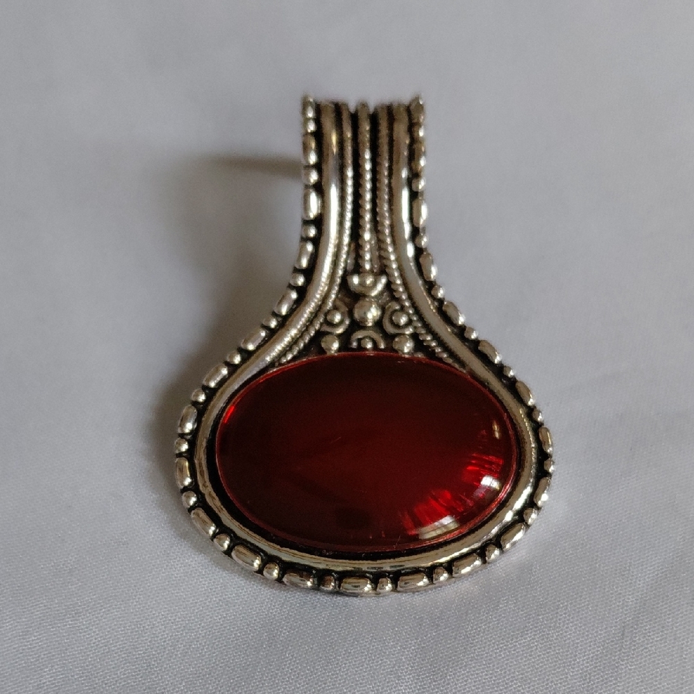 Elegant Silver and Red Pendant